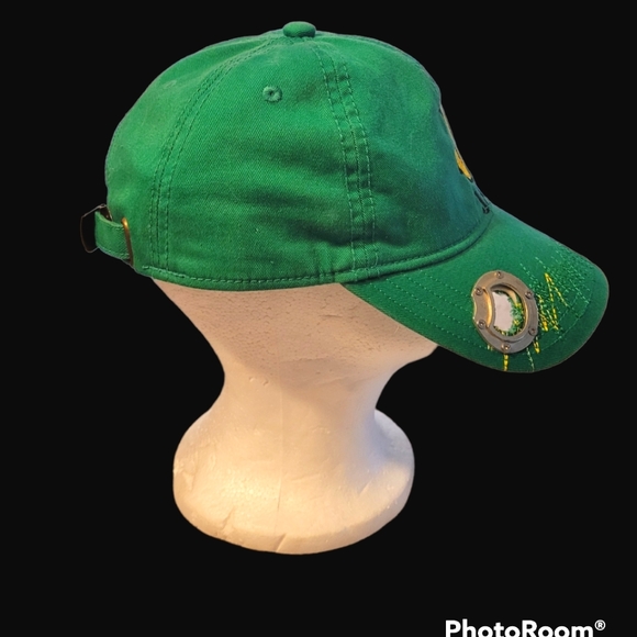 Jamaica 🇯🇲 Cap with a Bottle Opener Built In Green Yellow Black Adjustable - Picture 4 of 5